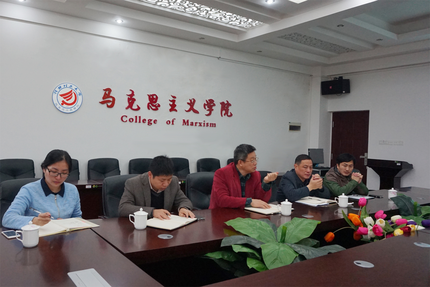 张学洪书记到suncitygroup太阳集团检查指导工作